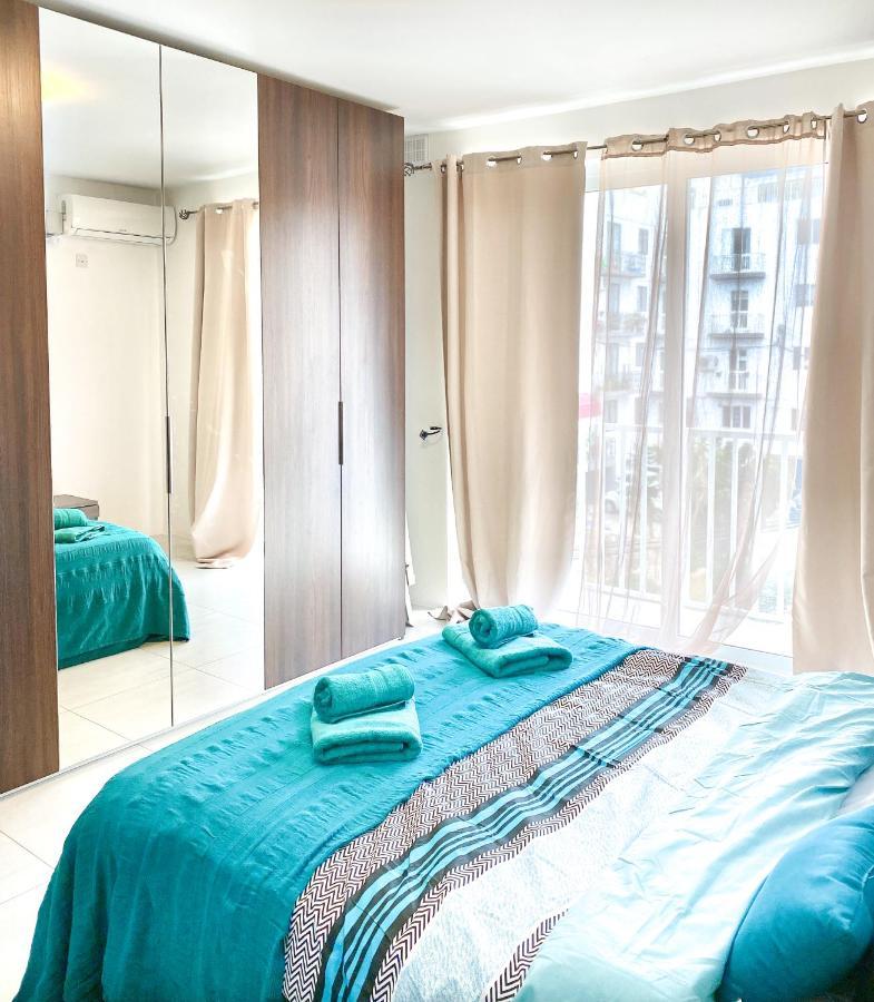 Charming Apartment In The Heart Of St. Julians Saint Julian's Exteriér fotografie
